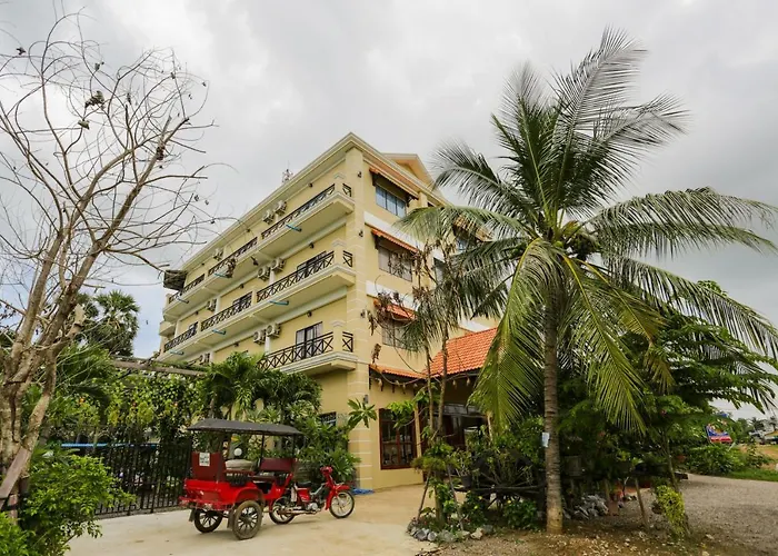Blue Diamond Hostel