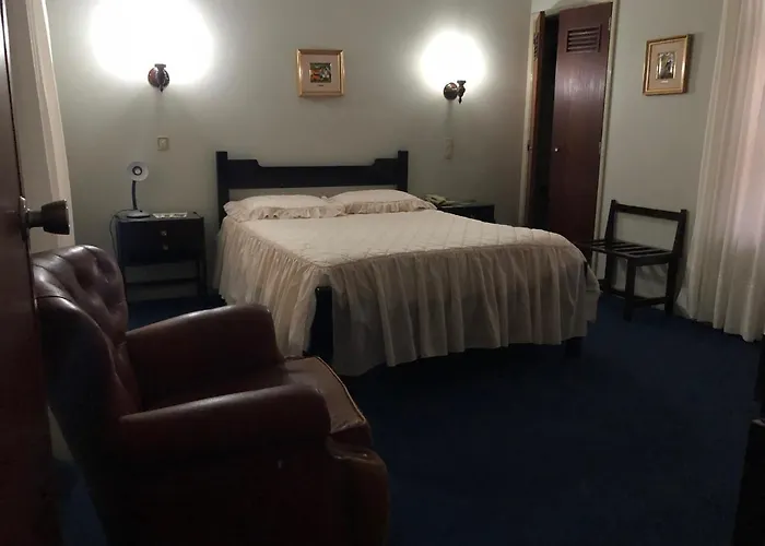 Hotel Santa Cruz