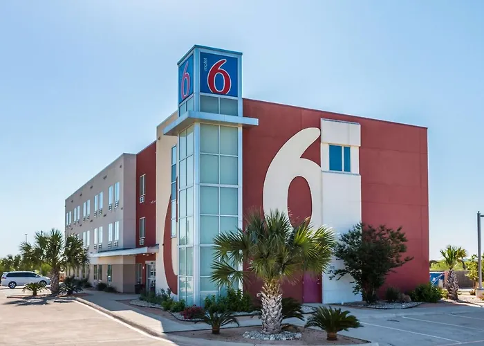 Motel 6-Three Rivers, Tx