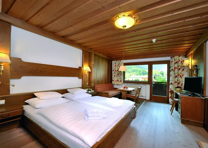 Alpenhotel Tirol