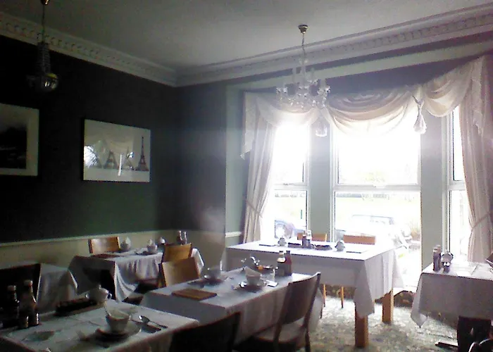Mountbatten Hotel