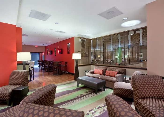 Holiday Inn Olathe Medical Center