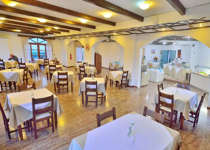 Elena Beach Hotel
