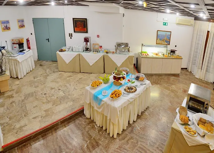 Elena Beach Hotel