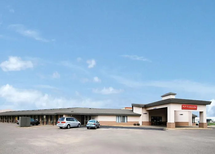 Econo Lodge Inn & Suites Menomonie