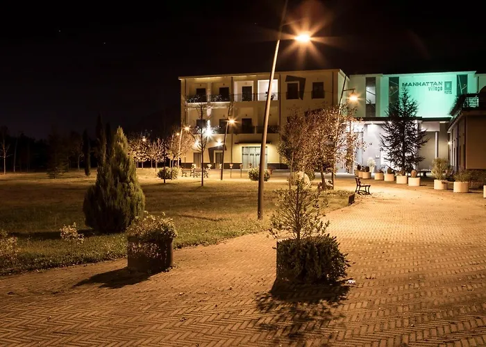 Manhattan Village Hotel Sulmona