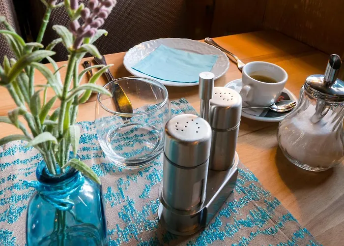 Hotel Loewen Garni - B&B