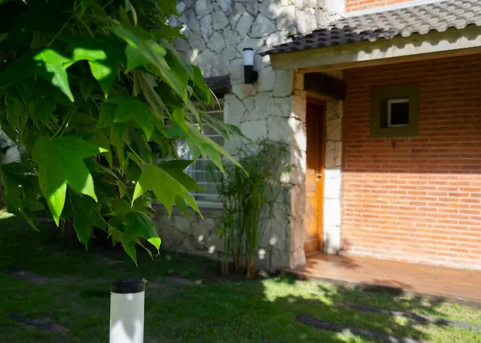 Valeria House Rental Suites