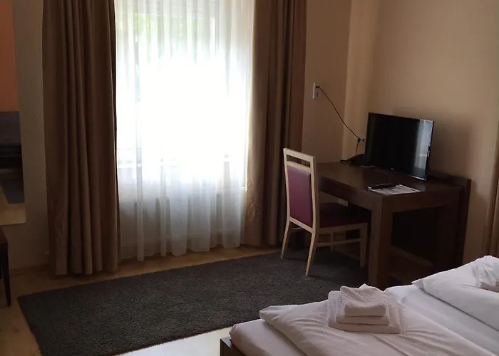 Hotel Am Charlottenplatz