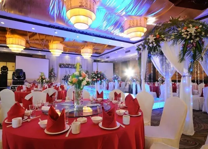 Universal House Hotel