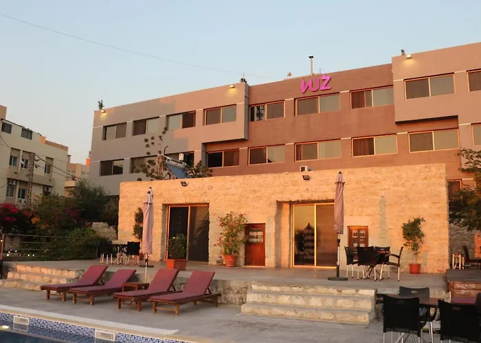 Vu'Z Hotel