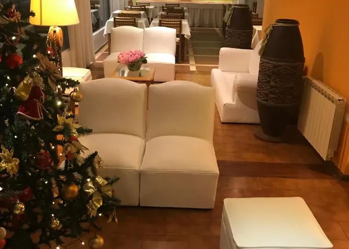 Onais Hotel