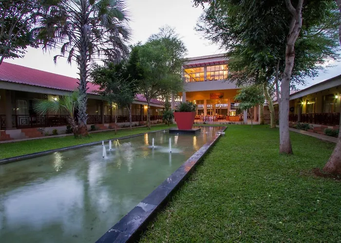 Cityblue Courtyard Hotel & Suites, Livingstone