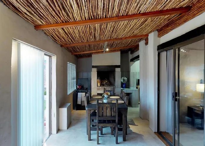 Swartberg Pass Cottages - Kobus Se Gat