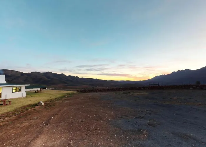 Swartberg Pass Cottages - Kobus Se Gat