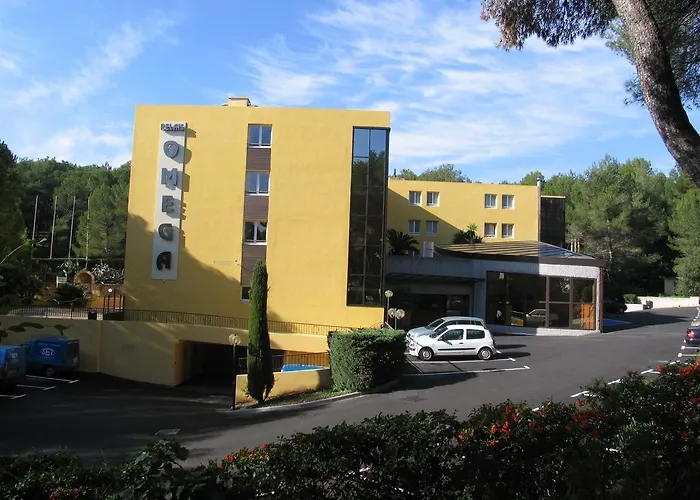 Hotel Omega