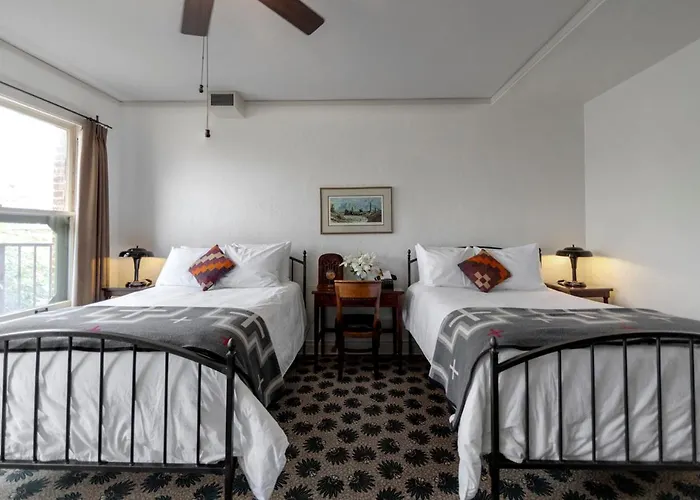 Hotel Congress