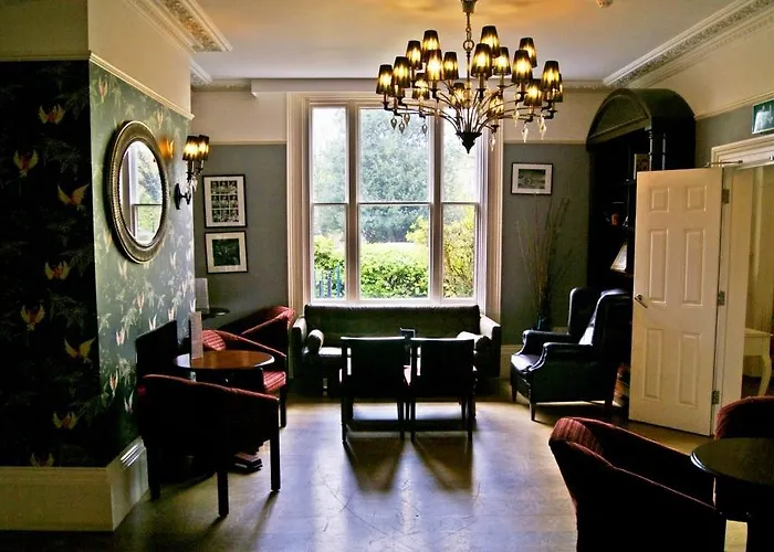 Lime Trees Hotel
