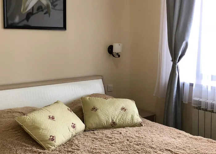 Sad Dolgoletiya Hotel