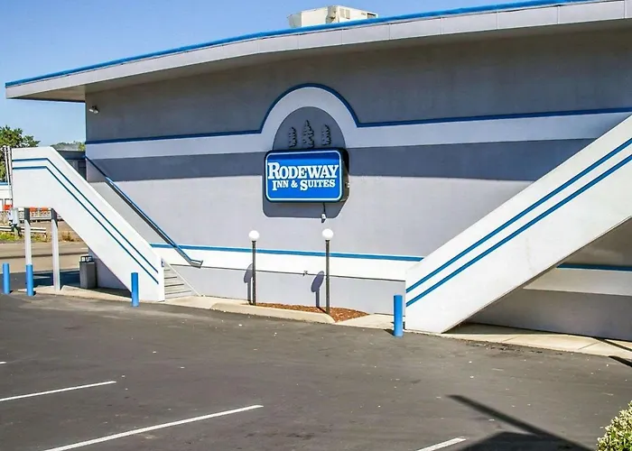Rodeway Inn & Suites Roseburg