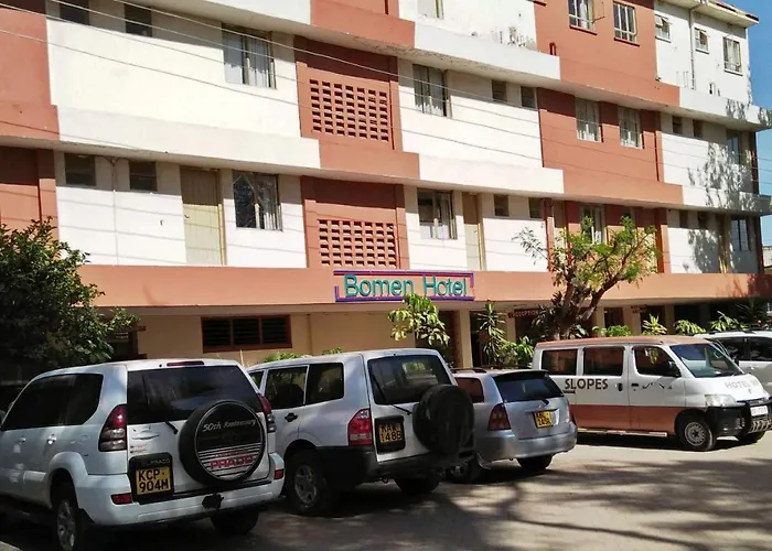 Bomen Hotel