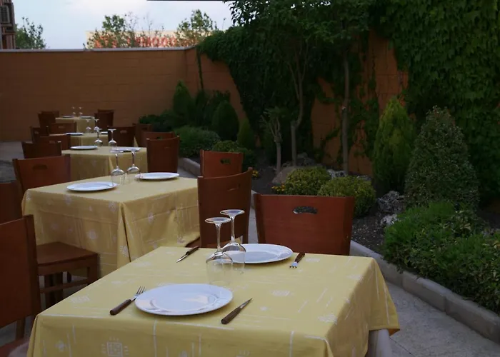 Hostal El Poligono