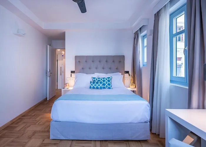 Shapes Luxury Suites