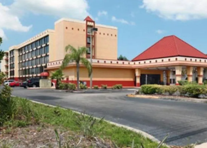 Baymont Inn & Suites Clearwater