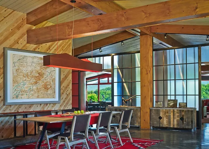 Lake House At High Peaks Resort