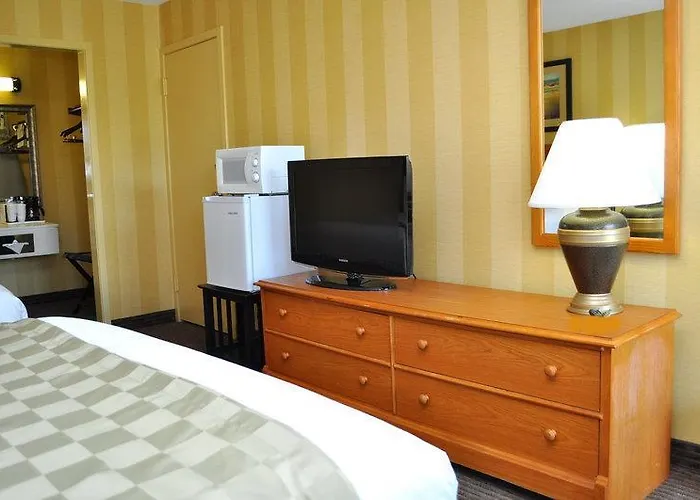 Best Western Central Plaza