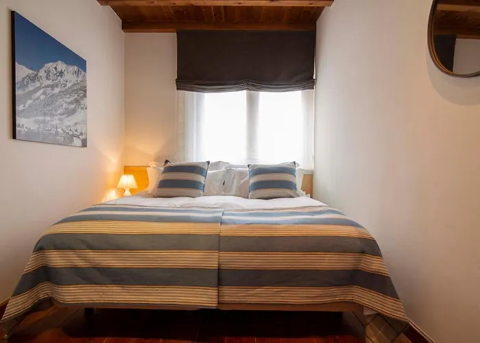 Eira Ski Lodge