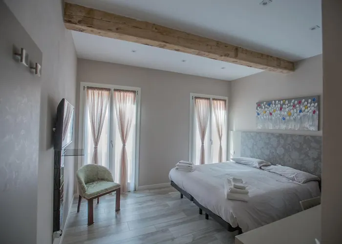 Lanterna Room&Breakfast