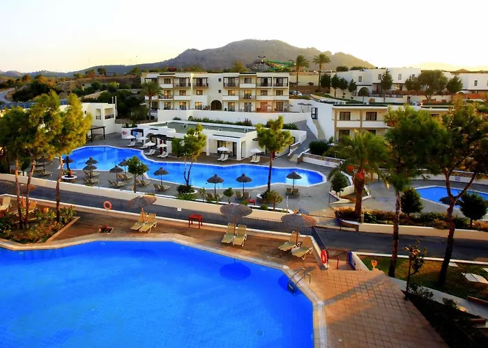 Labranda Miraluna Village
