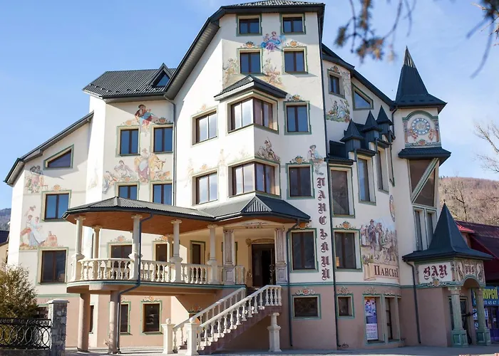 Baron Spa Hotel - Museum Yaremche