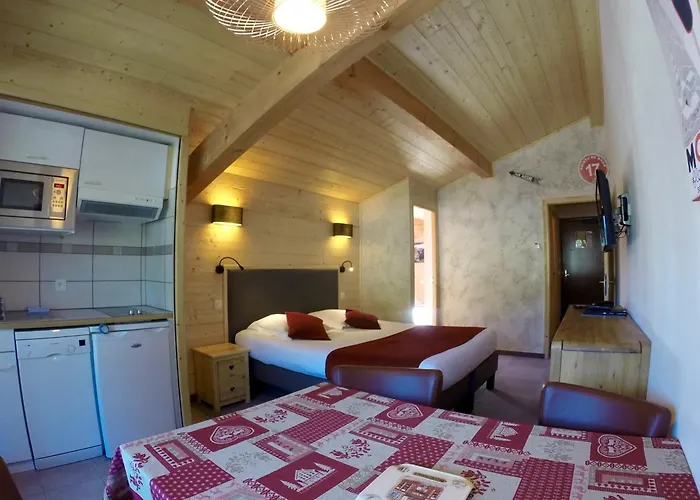 Hôtel Les Côtes, Résidence Loisirs et Chalets