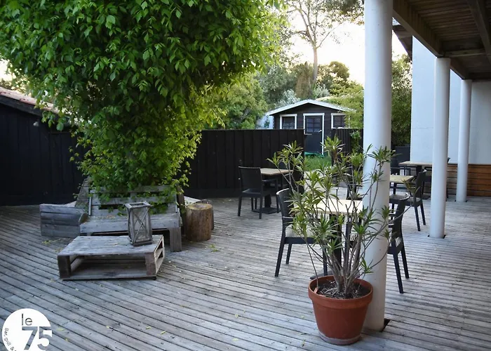 Le Pavillon Bleu