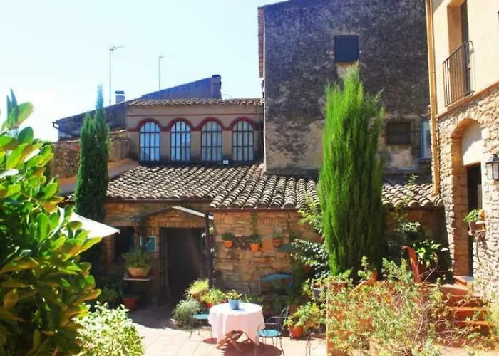Hostal La Riera Torroella de Montgrí