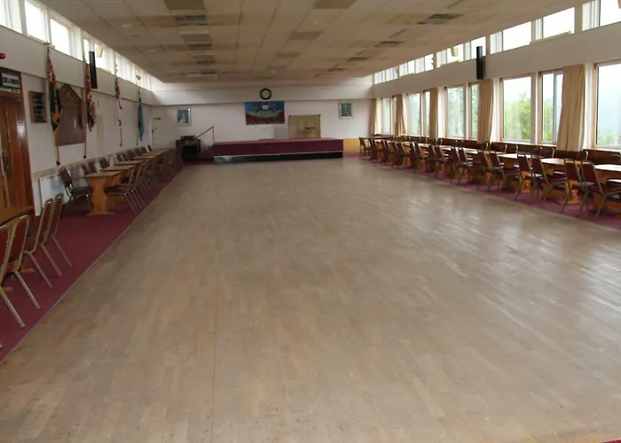 Ravenswood Social Club
