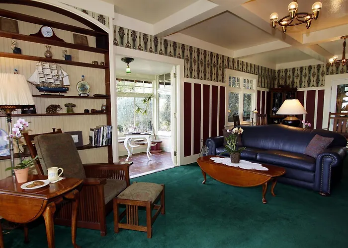 The Jabberwock Bed & Breakfast Monterey