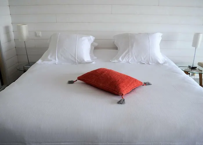 Hotel Le Toeno