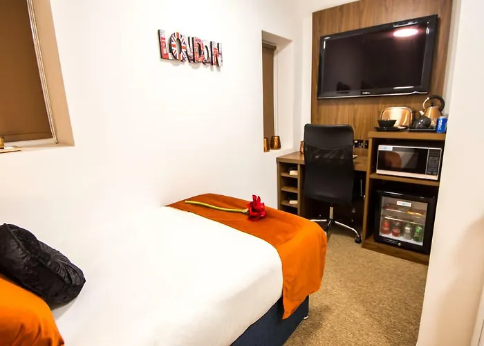 Trivelles Gatwick Hotel & Airport Parking