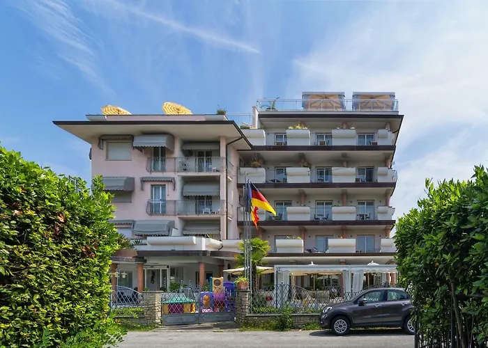 Hotel Residence Villa Marzia Marina di Pietrasanta