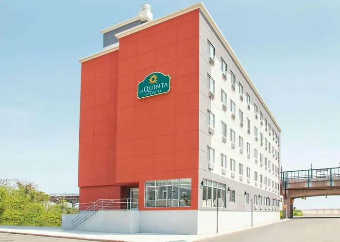 La Quinta Inn & Suites Far Rockaway - Beach Hotel Nova Iorque