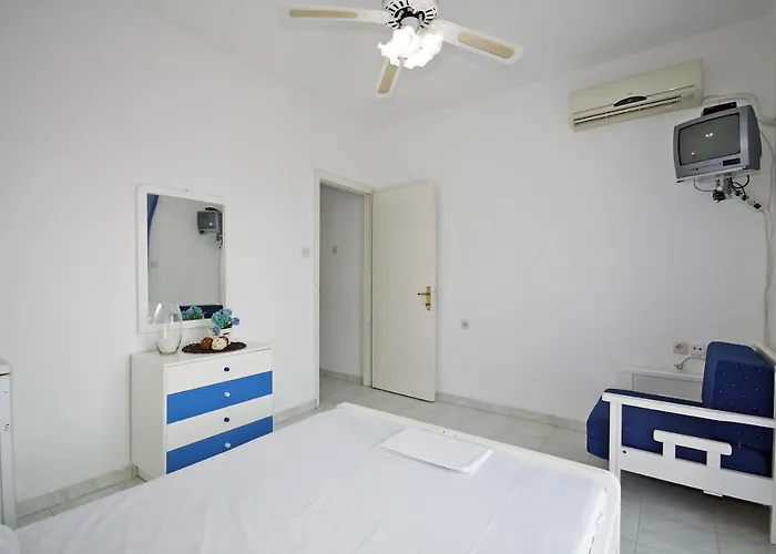 Hotel Elena