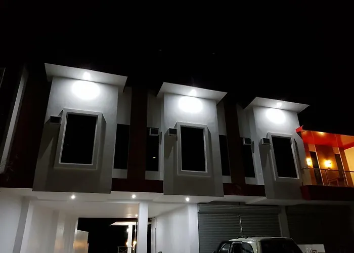 B&S Orchids Suites Hotel