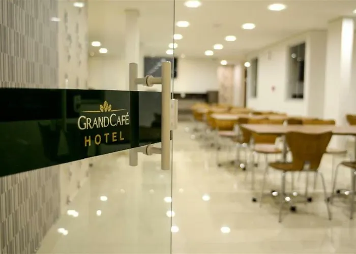 Grand Cafe Hotel