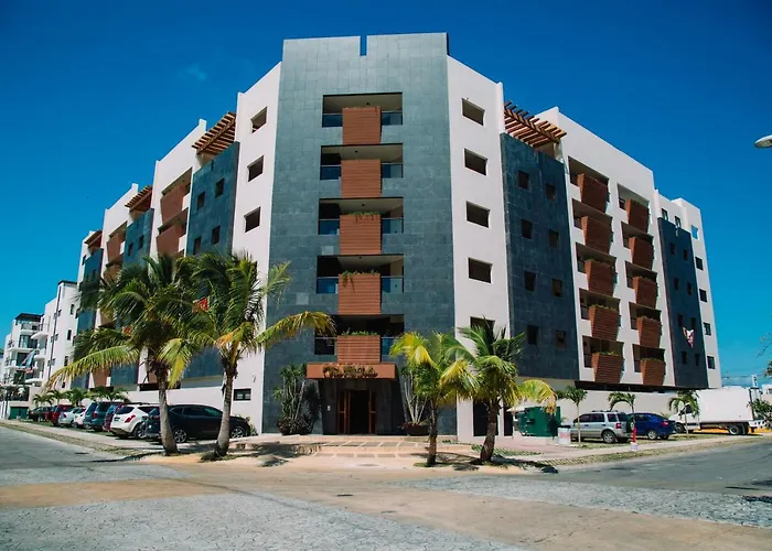 Tres Soles Apartments Cancún