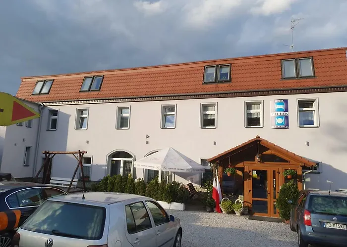 Hotel "Zaulek" Spolka Cywilna Zbigniew Swiderski, Elzbieta Swiderska