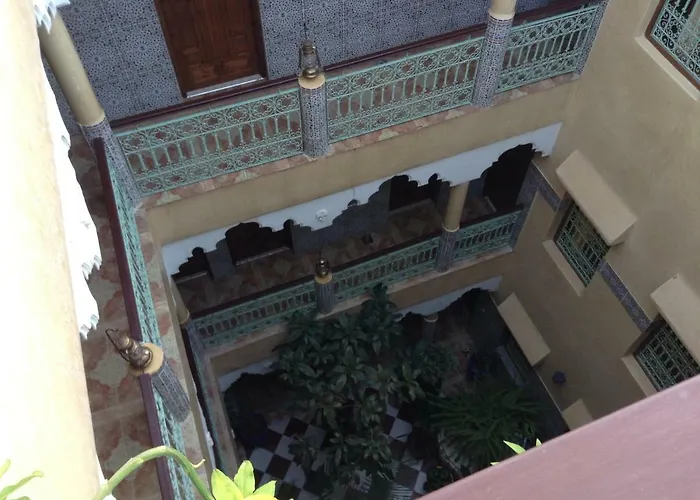 Hotel Faouzi
