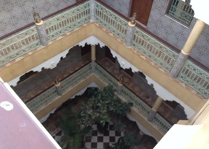Hotel Faouzi